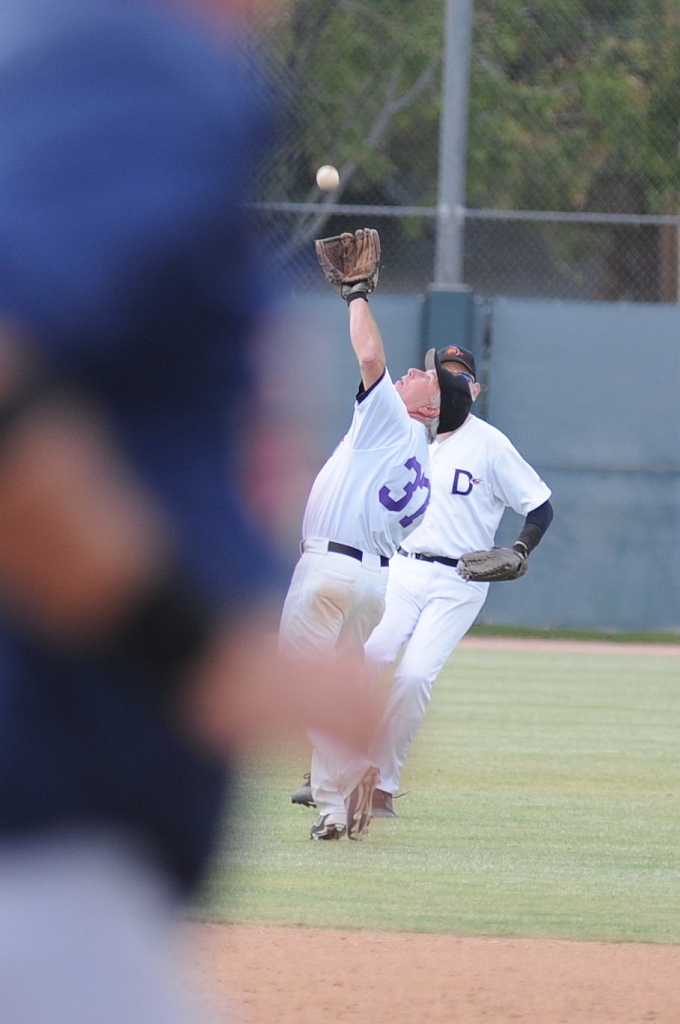 Dragons_2017-11-03 (329).jpg - (c)2010 DeVetter